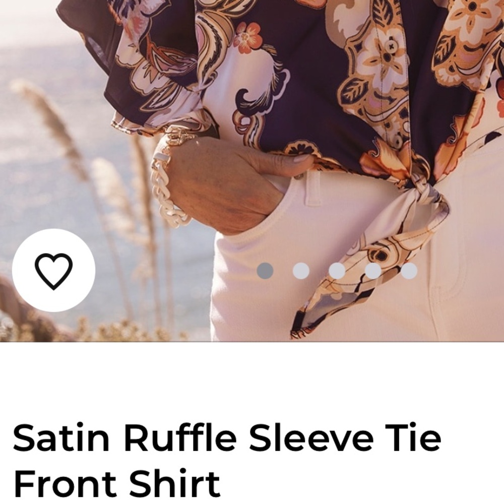 ๐ฅ๐ฅ๐ฅChicoโs Satin raffle sleeve tie front shirt blouse - Picture 4 of 10